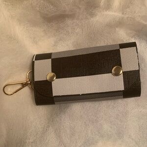Vegan Leather Color Block Canvas Coated Gold-tone  ClipOn 6 Key Holder NIP